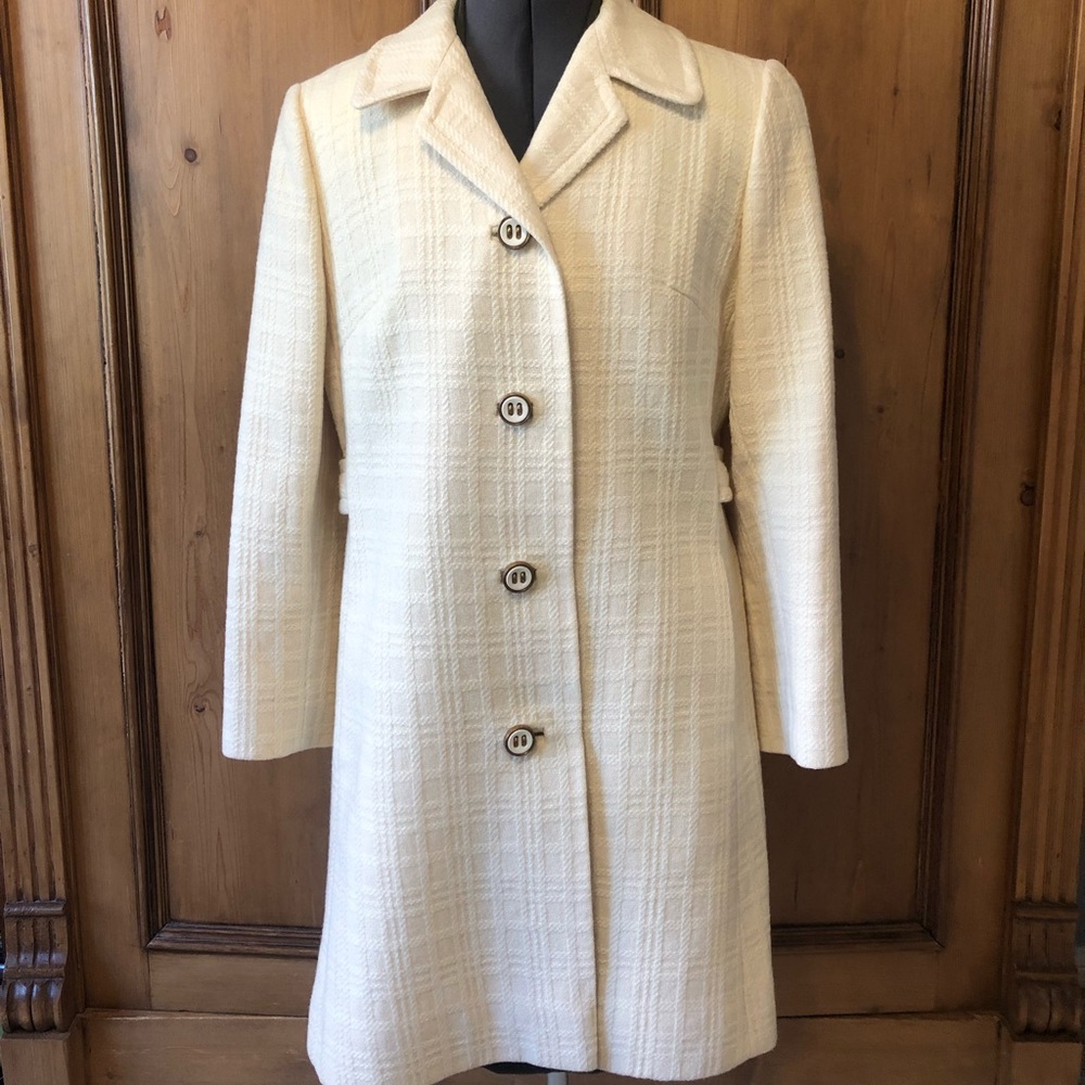 Vintage Fashionbilt White Wool Coat